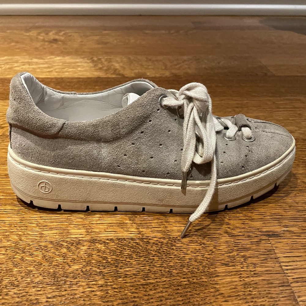 rag & bone Linden Suede Platform sneakers- size 37.5(7 1/2) Gray stylish